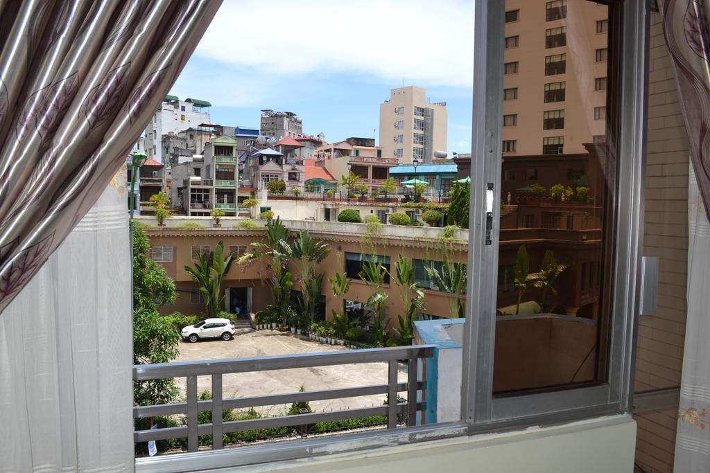 Hai Trang Hotel Ha Long Room photo