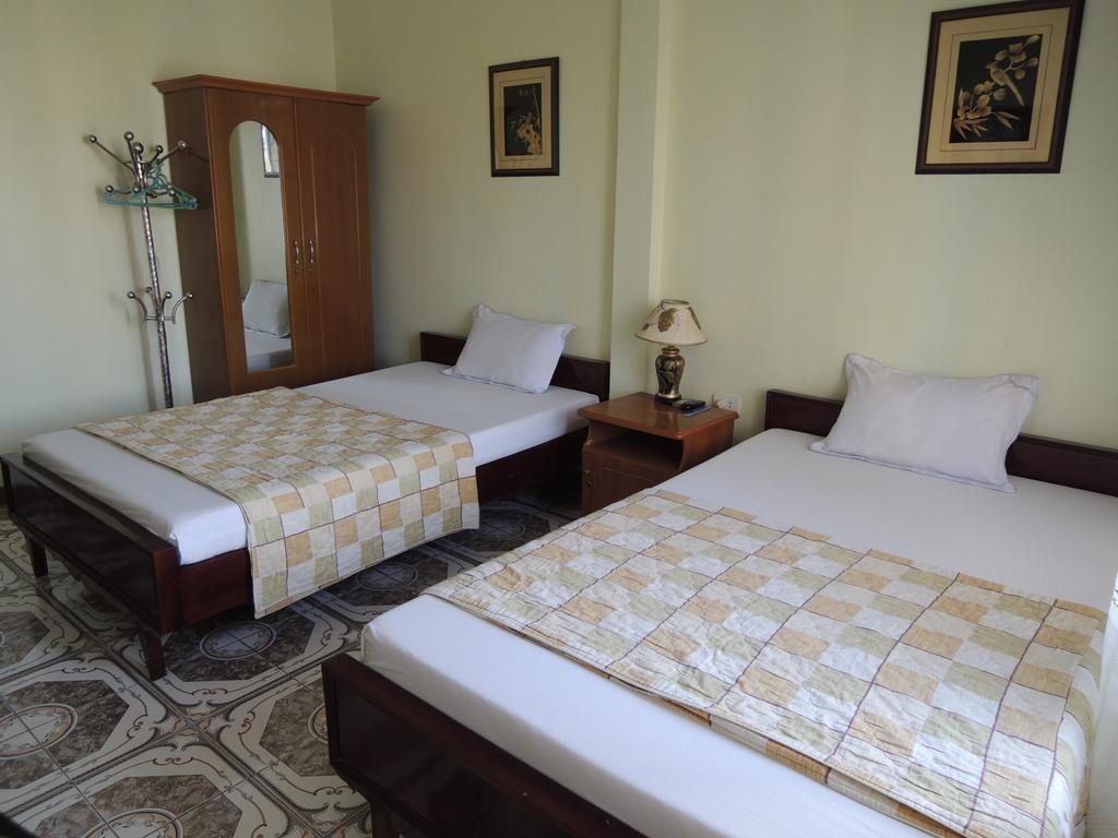 Hai Trang Hotel Ha Long Room photo